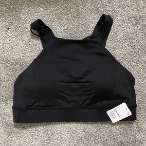 NWT Lululemon Strong at Heart Bra